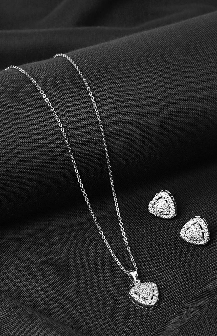 Silver Toned American Dimaond Crytal Studded Geometric Shaped Pendant Set